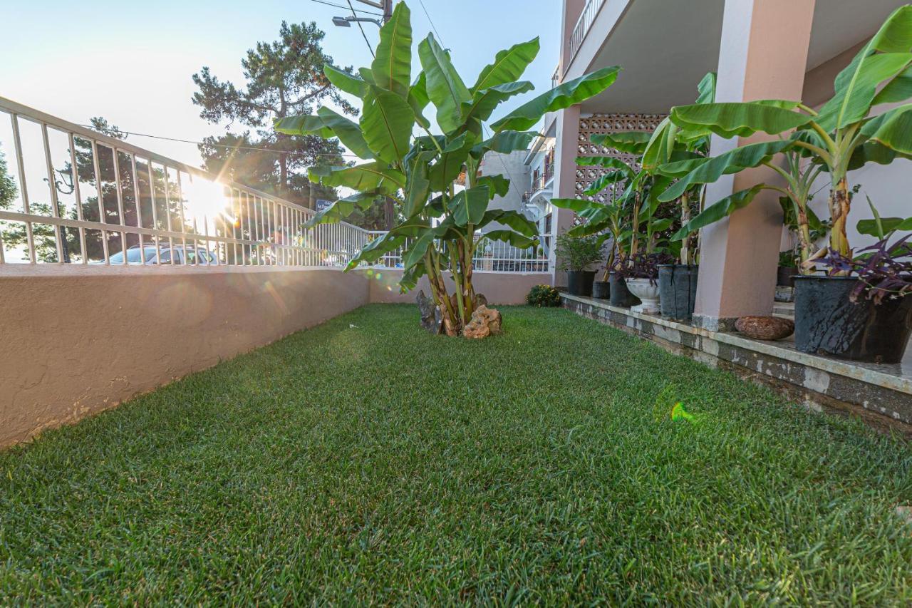 Elena'S Apartments Nea Michaniona Exterior photo